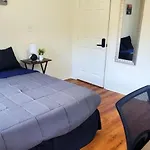 Comfortable Home Near Downtown & At&T Center