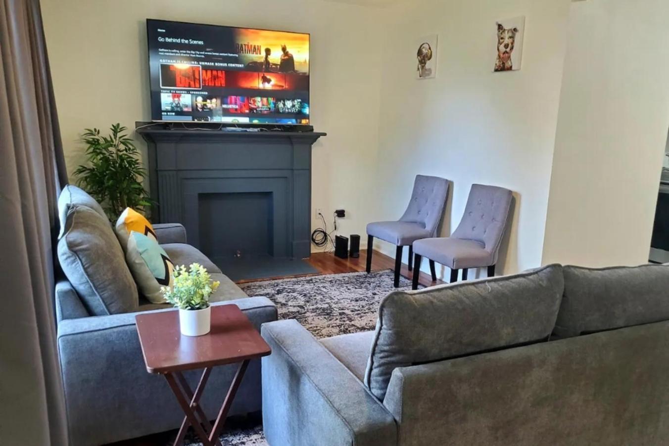 Comfortable Near Downtown & At&t Center Holiday home