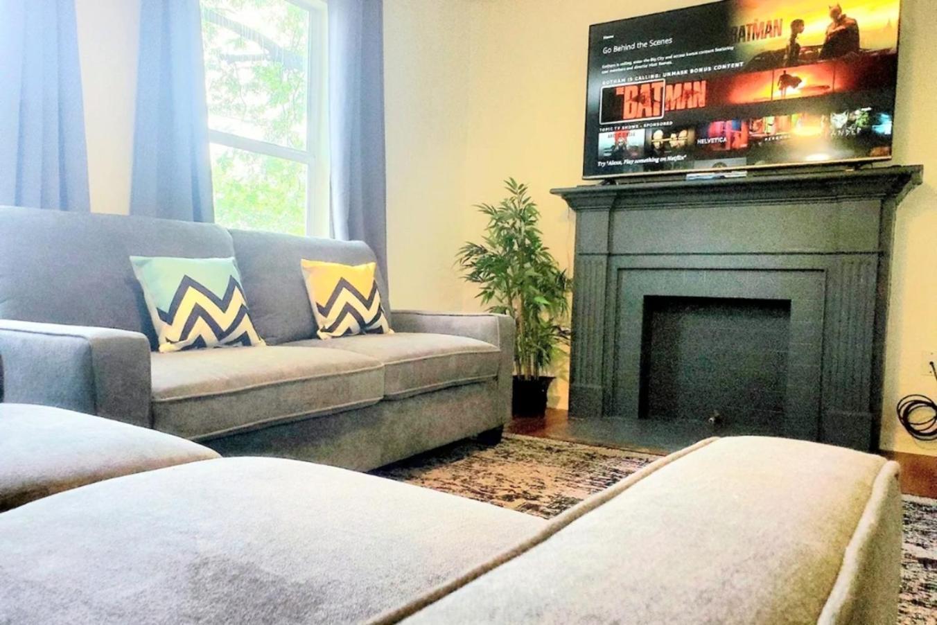 Comfortable Near Downtown & At&t Center