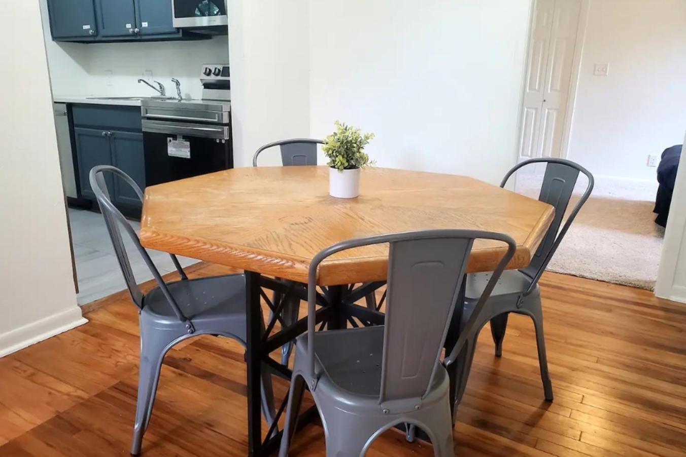 Comfortable Near Downtown & At&t Center Holiday home San Antonio